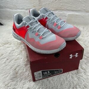 NIB Under Armour W HOVR Rise
